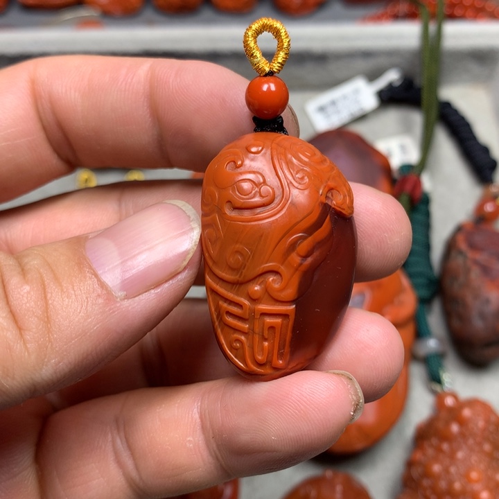 南红玛瑙吊坠(不含链)未镶嵌