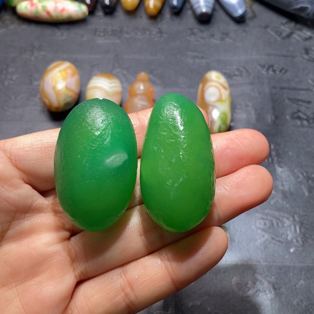 颈饰未镶嵌石英质玉沉***…