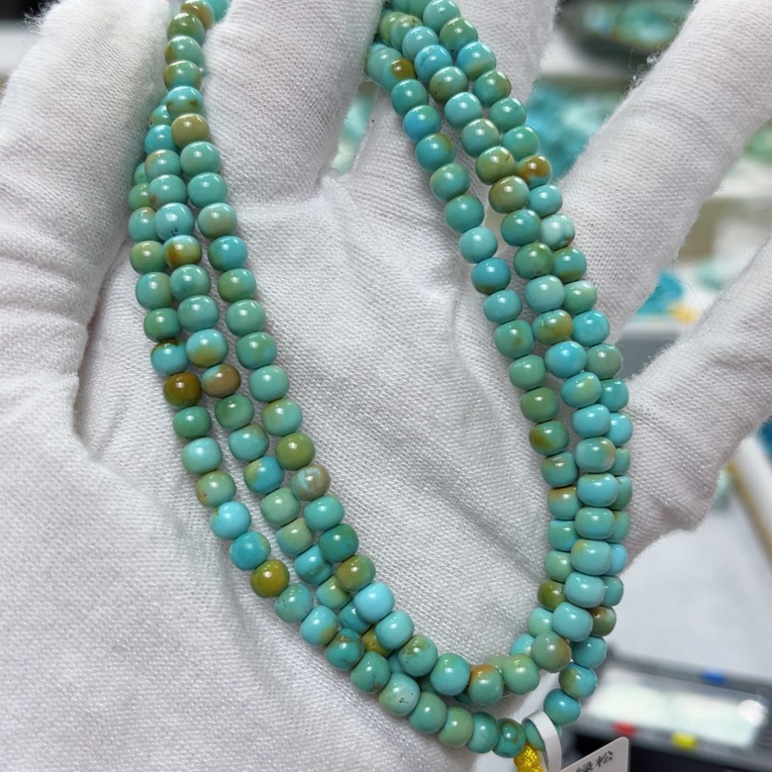 绿松石绿松石未镶嵌