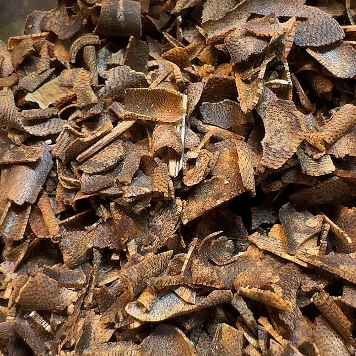 沉香沉香碎屑海南红油白棋树心油切片老料51克