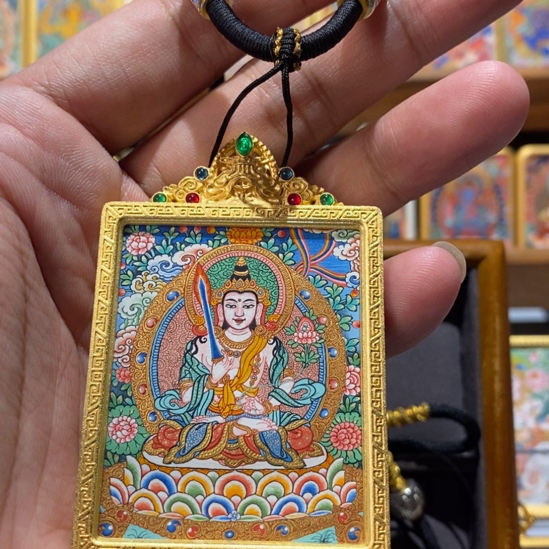 心***轻吊坠虚空，纯手绘唐卡