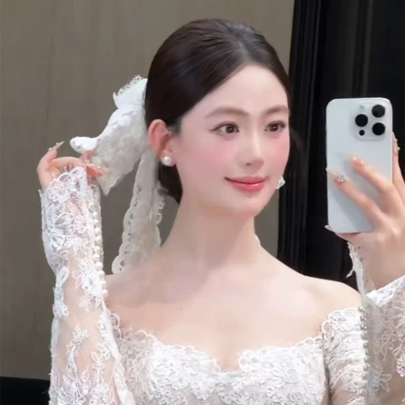 超仙韩式蕾丝蝴蝶结头纱结婚婚纱新娘头饰大气婚礼白色时尚造型