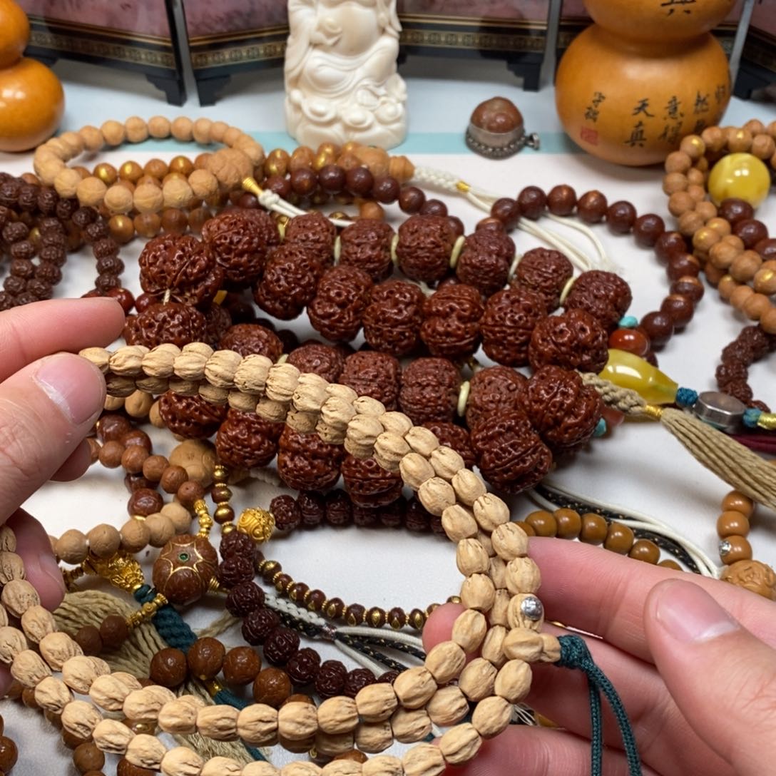 柏香籽/百香籽吊坠。。。。。。。。。。。。