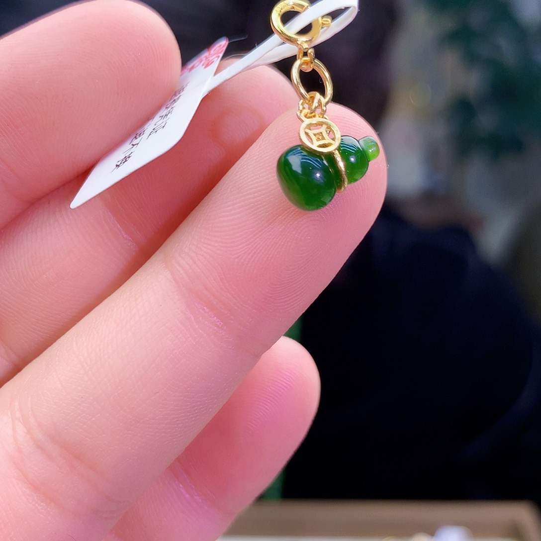 吊坠(不含链)银S925镶嵌和田玉（碧玉）吊坠