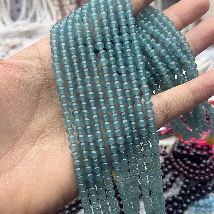 玛瑙/玉髓未镶嵌珠宝半成品一条4mm左右蓝水