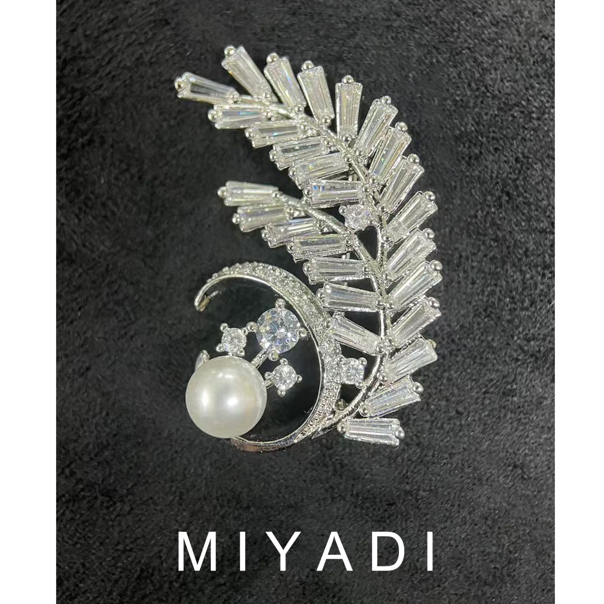 铜合金锆石胸针 麦穗爪镶锆石铜合金胸针  简约时尚百搭精致