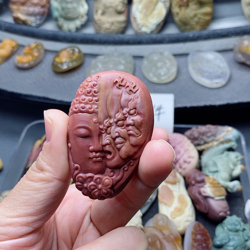 【闪购商品】定制石英质玉吊坠未镶嵌