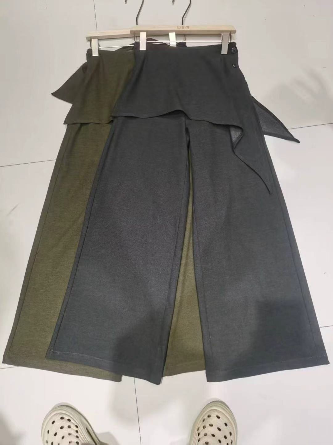 【海南珍珍】新品韩版时尚百搭牛仔裤 90228