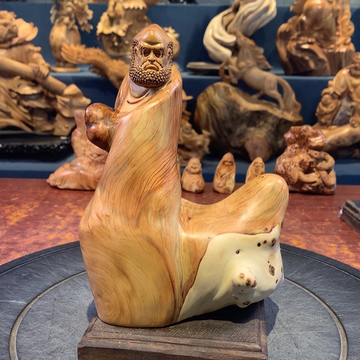 柏木（崖柏）根雕摆件