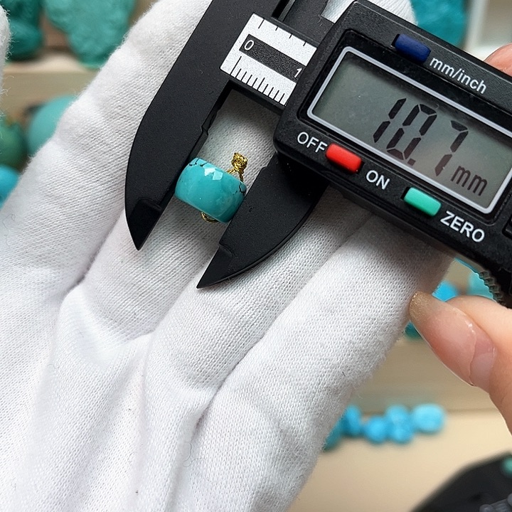 绿松石珠宝未镶嵌