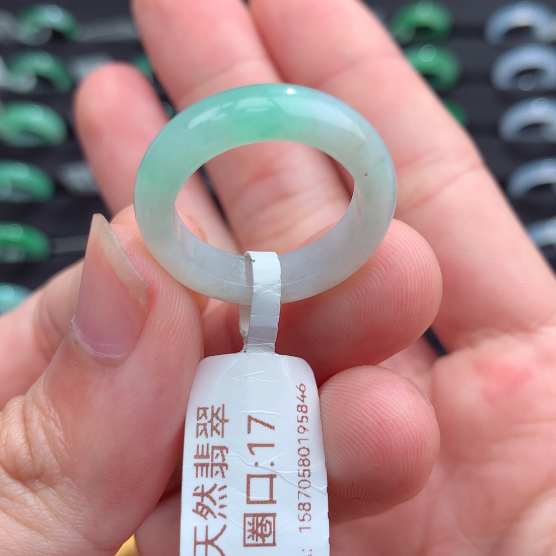翡翠未镶嵌戒指天然