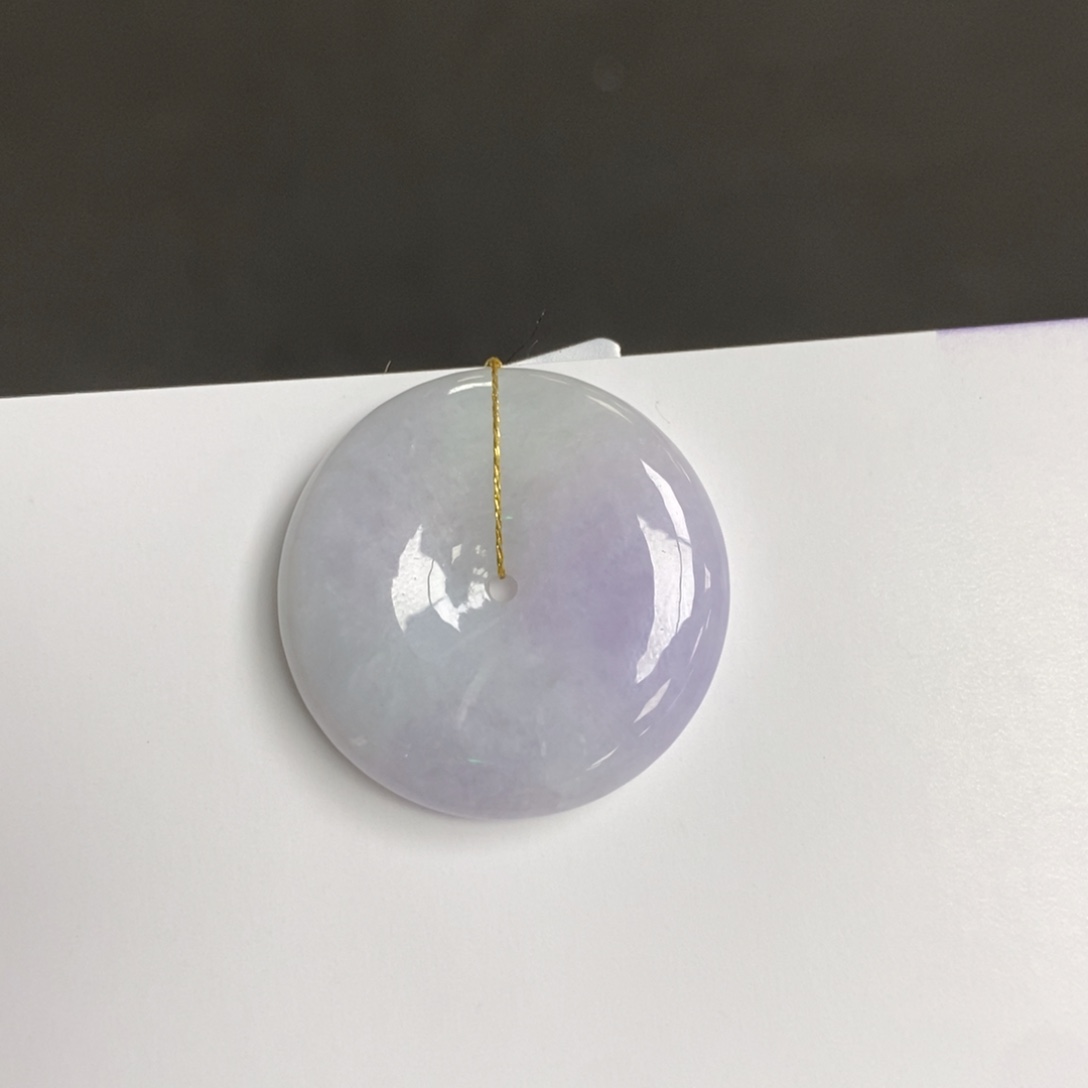 翡翠未镶嵌颈饰平安扣