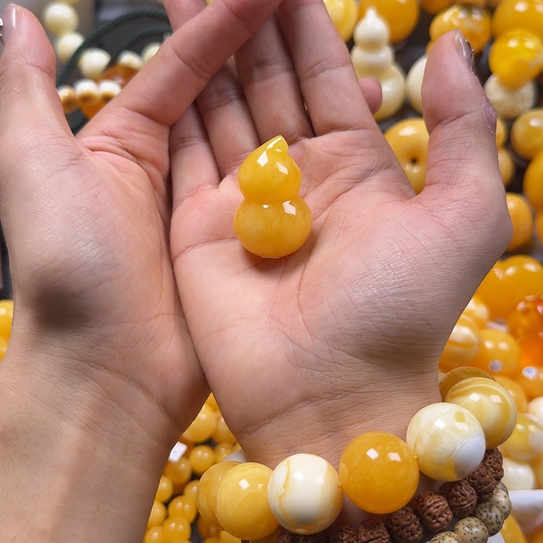 琥珀珠宝奇石未镶嵌葫芦
