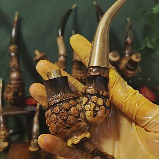 扶***星贵州特色竹根烟斗工艺品手把件