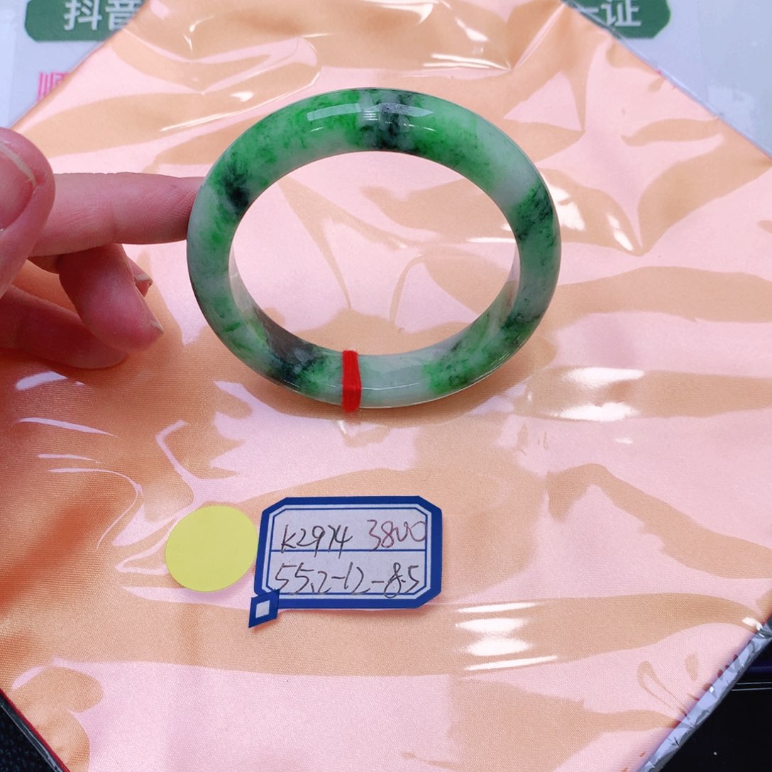 未镶嵌手镯翡翠缅甸翡翠手镯