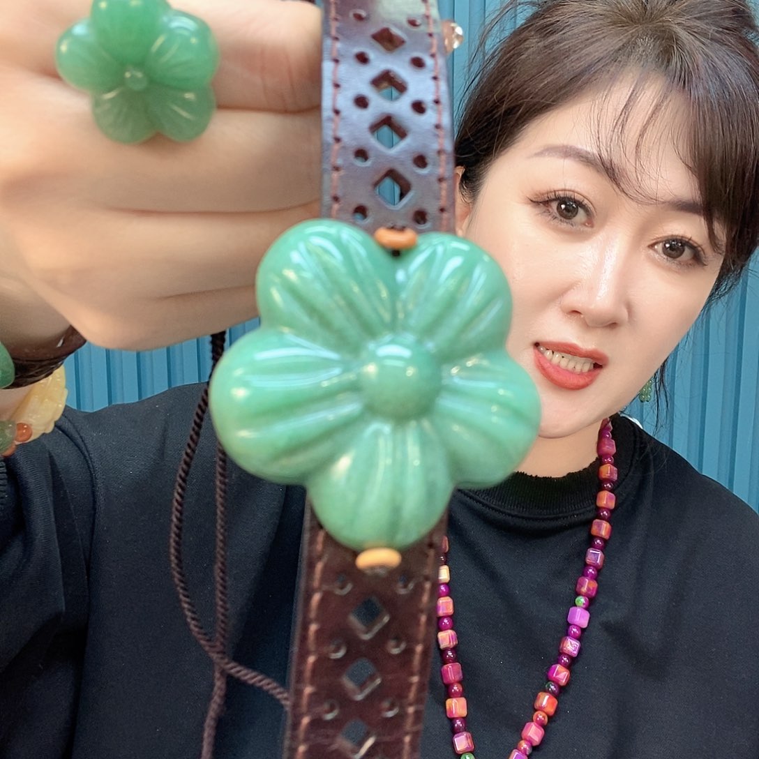 石英质玉手镯合金