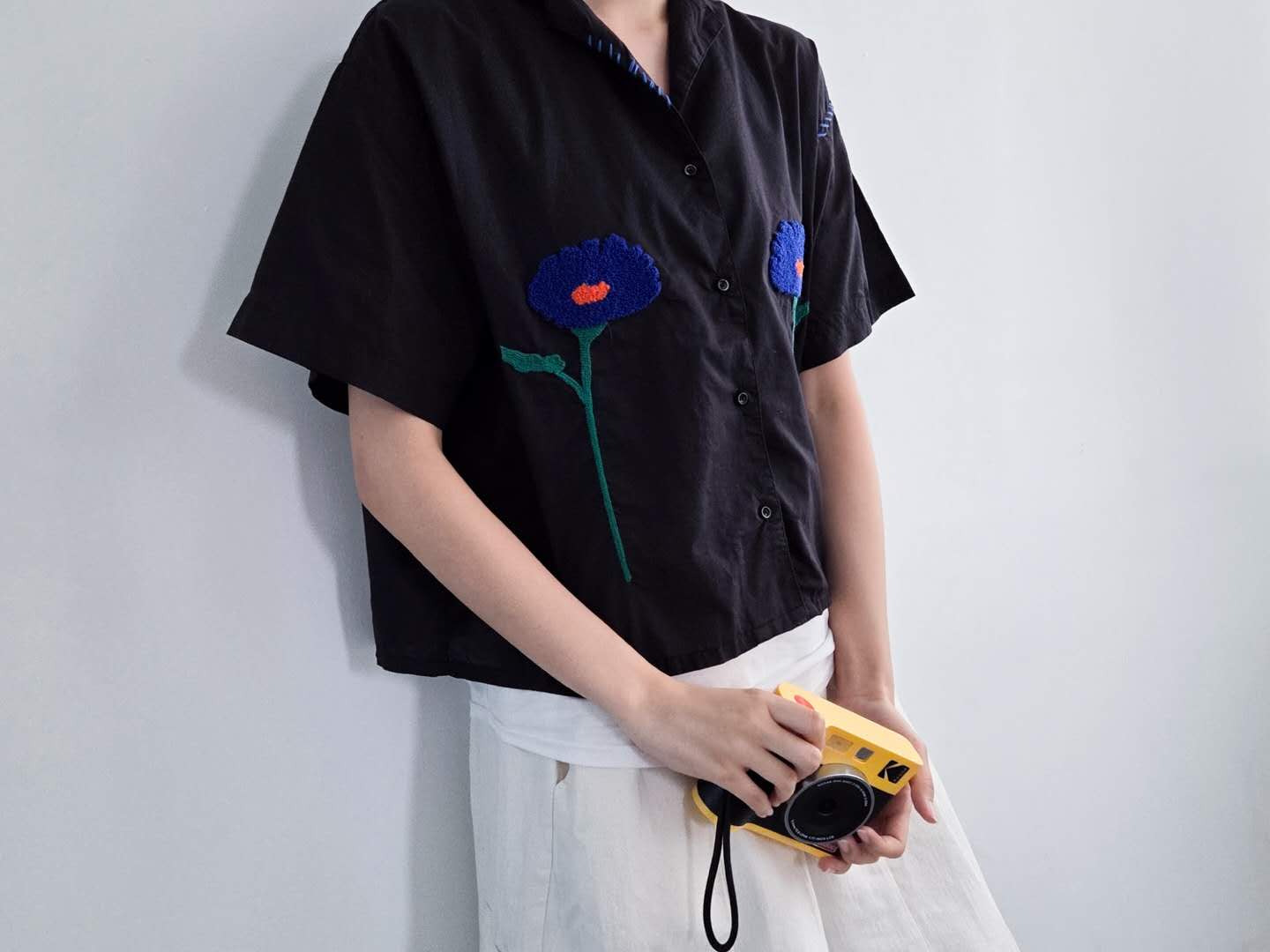 韩国正品不支持退换/英文/两朵花开衫/0701