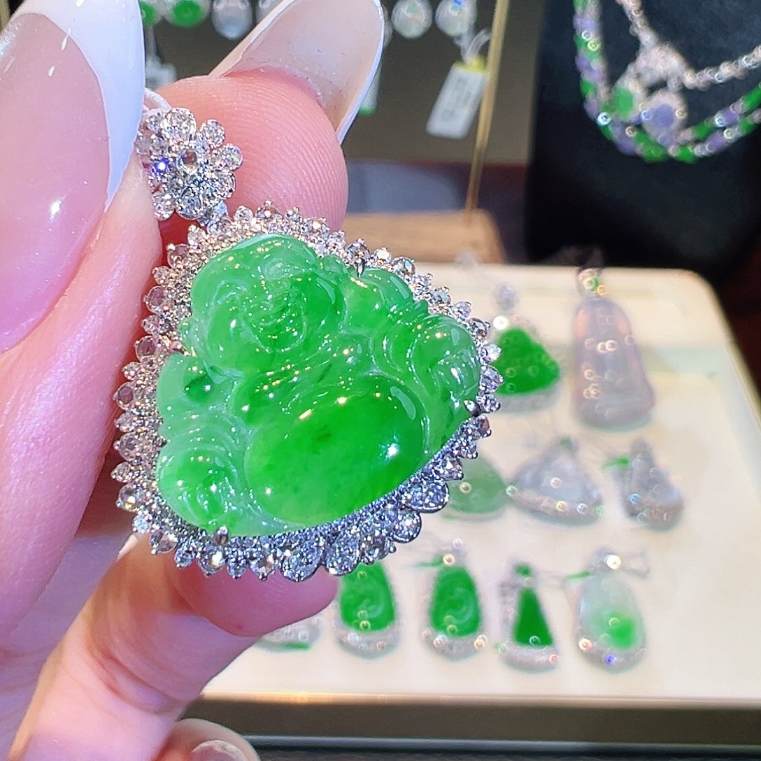 翡翠18K金镶嵌吊坠(不含链)翡翠