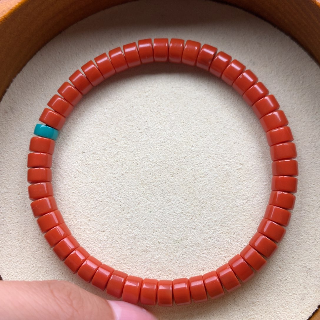 南红玛瑙未镶嵌保山天然原矿南红6mm+直切