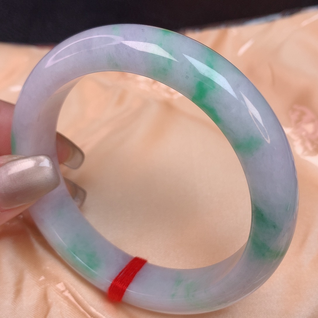 翡翠手镯未镶嵌60 翡翠手镯