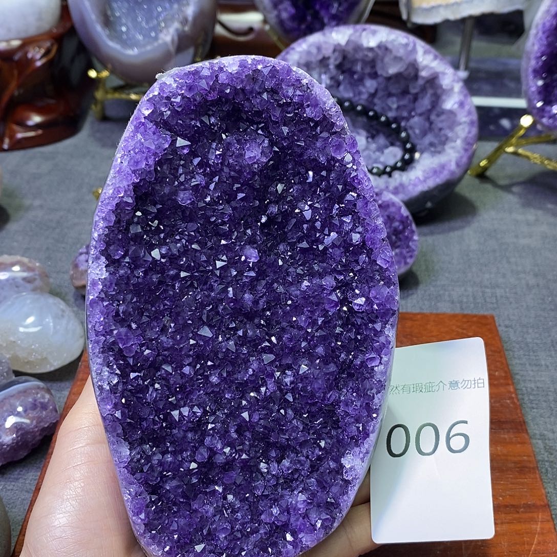 珠宝半成品未镶嵌紫晶