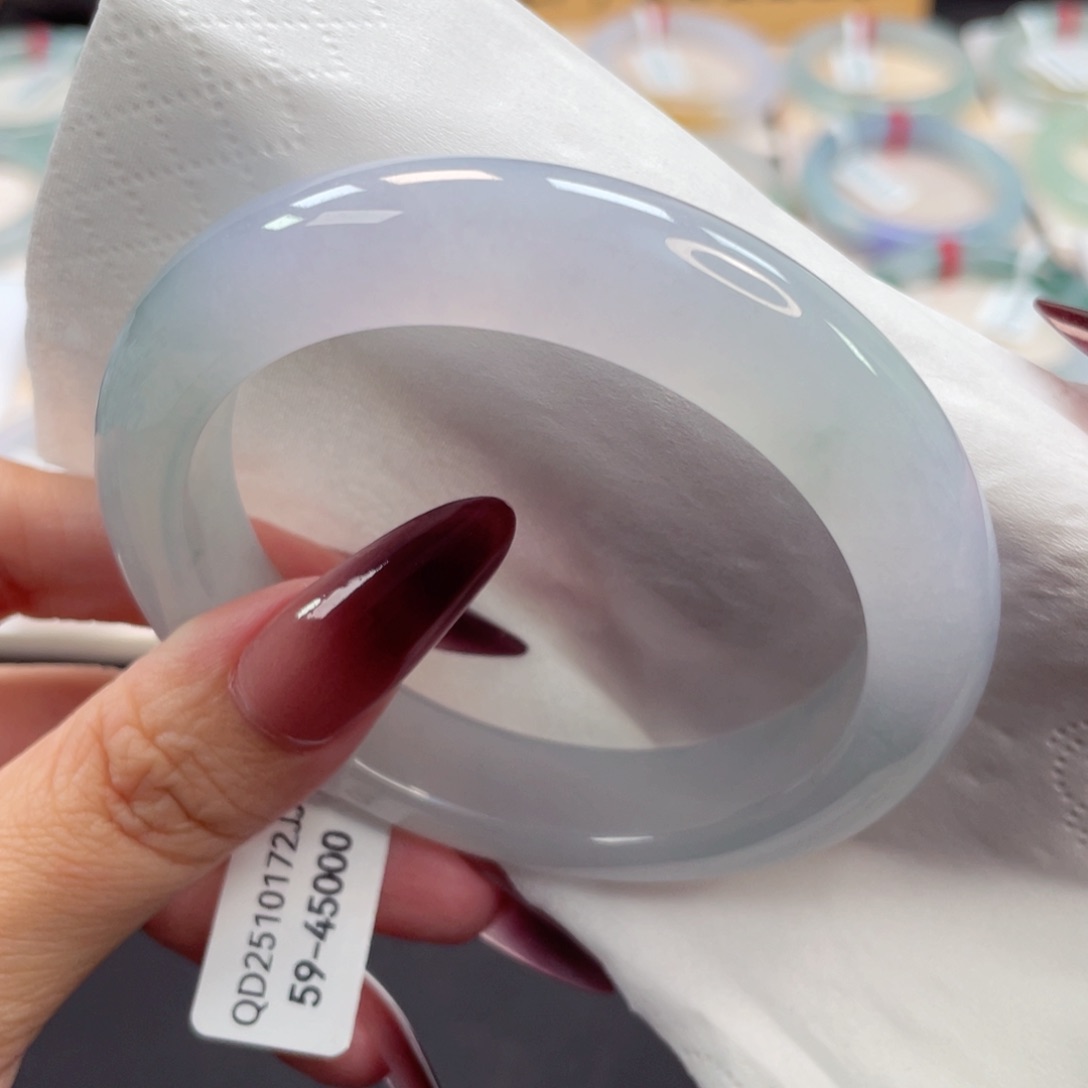 未镶嵌手镯翡翠18号59厚装冰胶细腻淡春彩