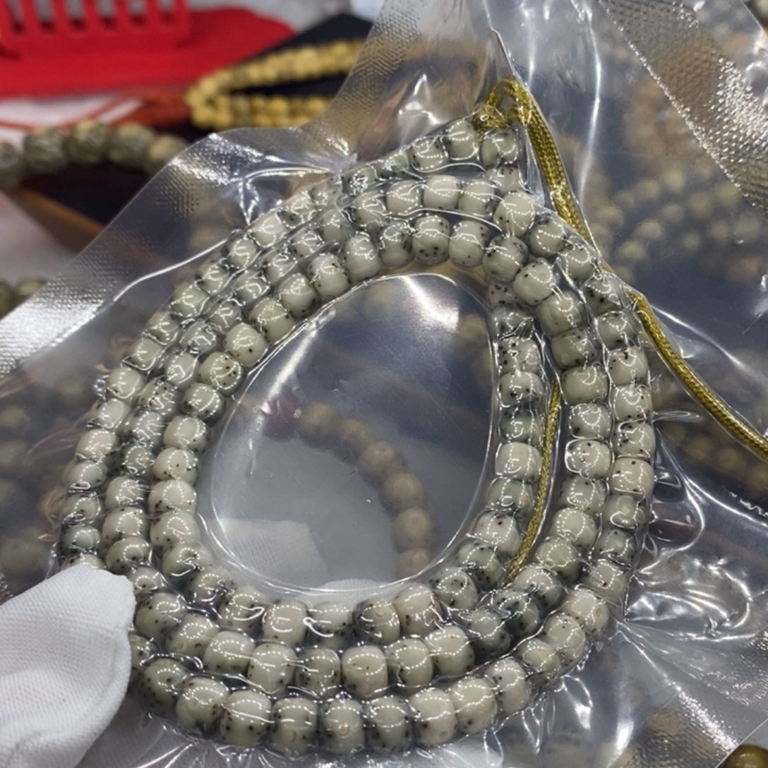 【闪购商品】星月菩提手串一*鱼原生态石玉料