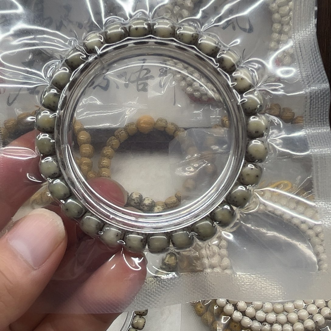 星月菩提手串卡8冰糖侧留白