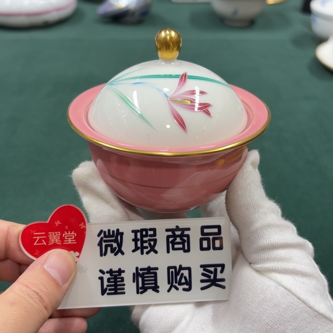摆件全是大漂亮瓷器啊美美哒