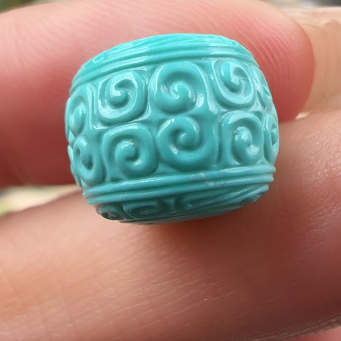 绿松石配饰未镶嵌