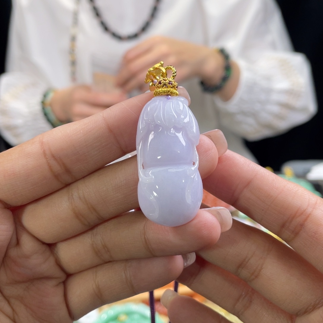 翡翠颈饰未镶嵌代编织