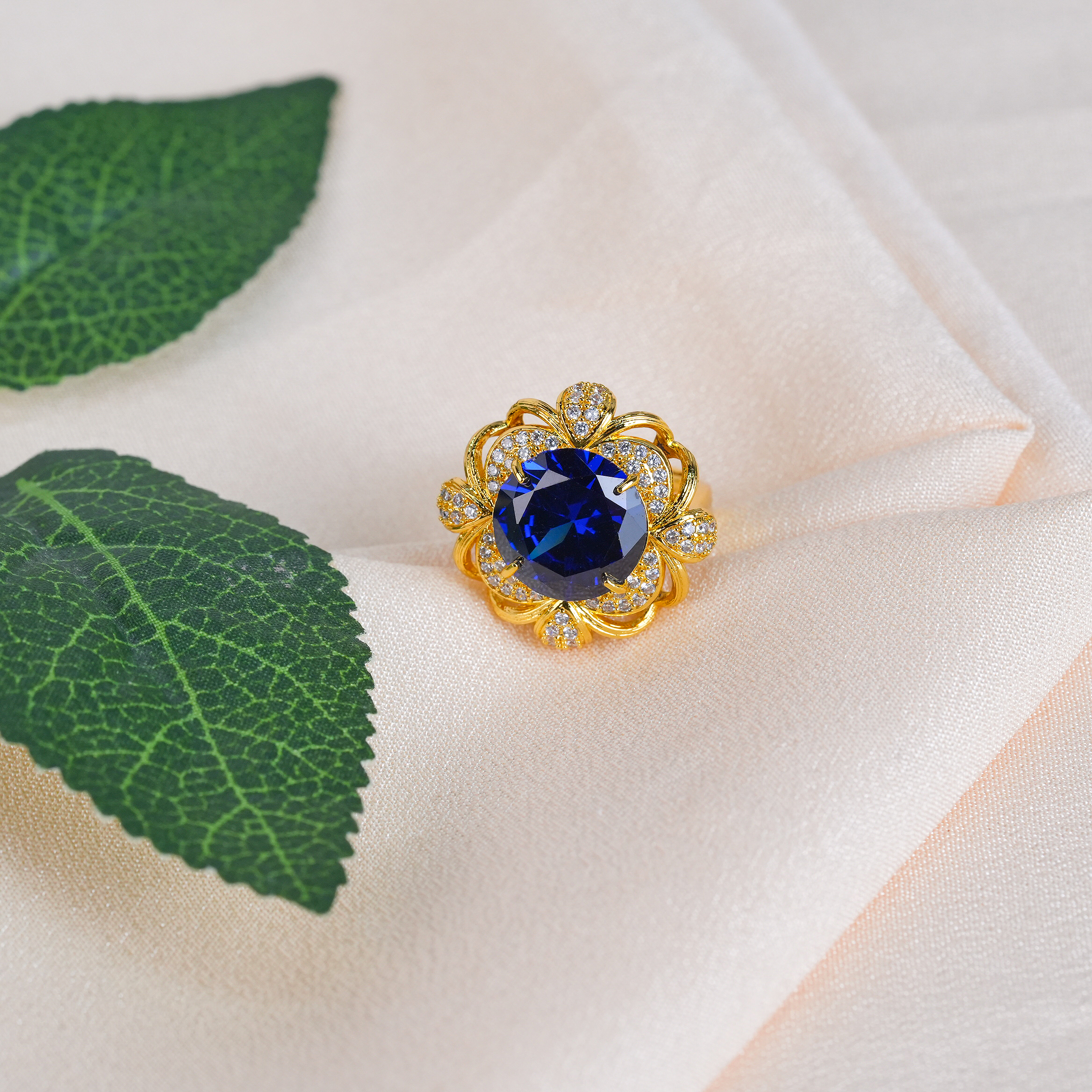 铜合金戒指 气质蓝色轻奢时尚百搭精致镶嵌戒指彩色饰品7251-3