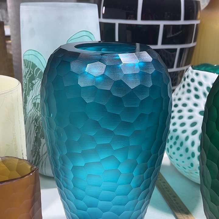 琉璃手工艺品兰色磨刻花瓶花器高30口8