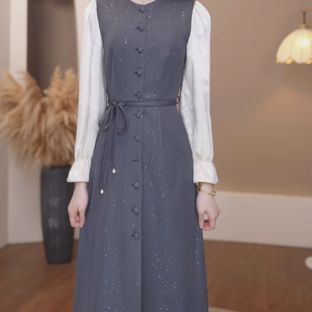 2025新春款气质优雅修身灰色拼接连衣裙