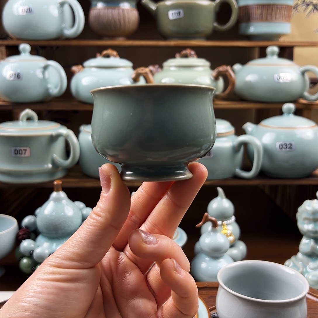 仿古青绿釉水高足玉兰杯手工