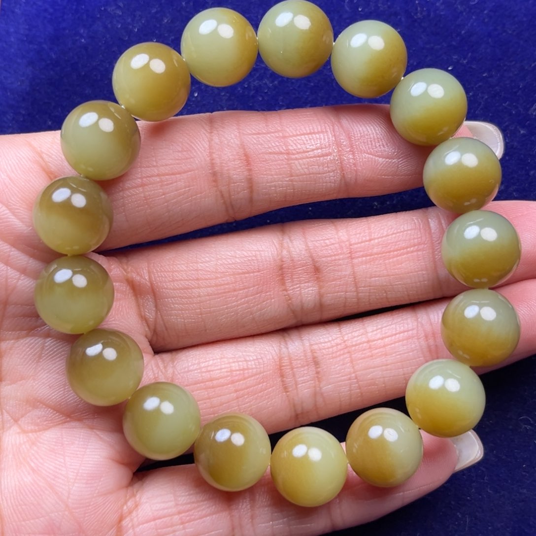 未镶嵌手串和田玉