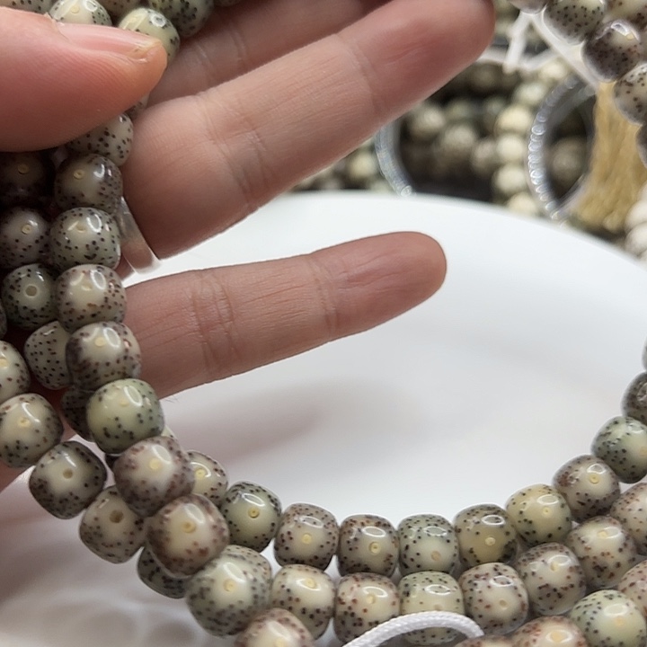 星月菩提手串98灰冰大眼睛