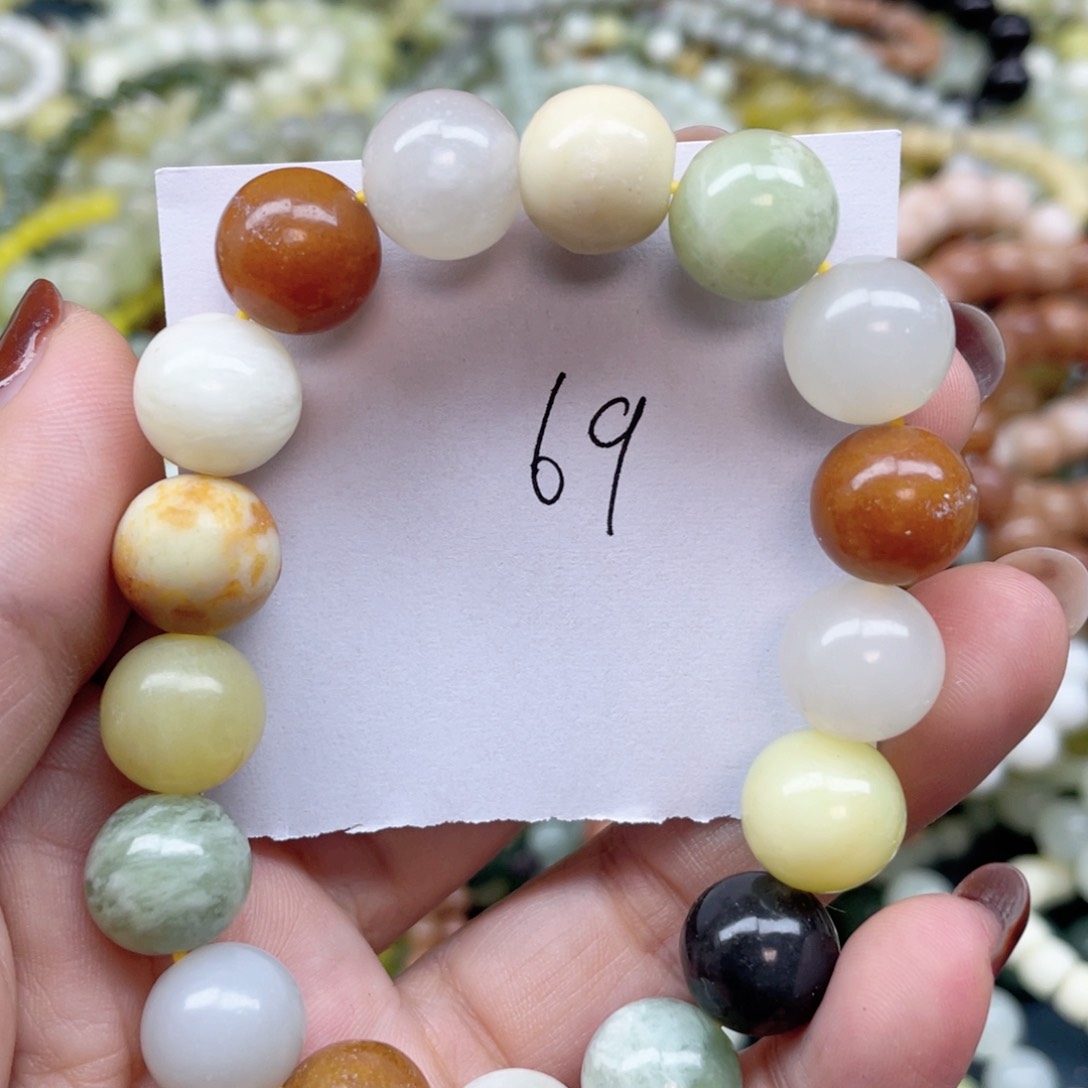 未镶嵌蛇纹石玉手链