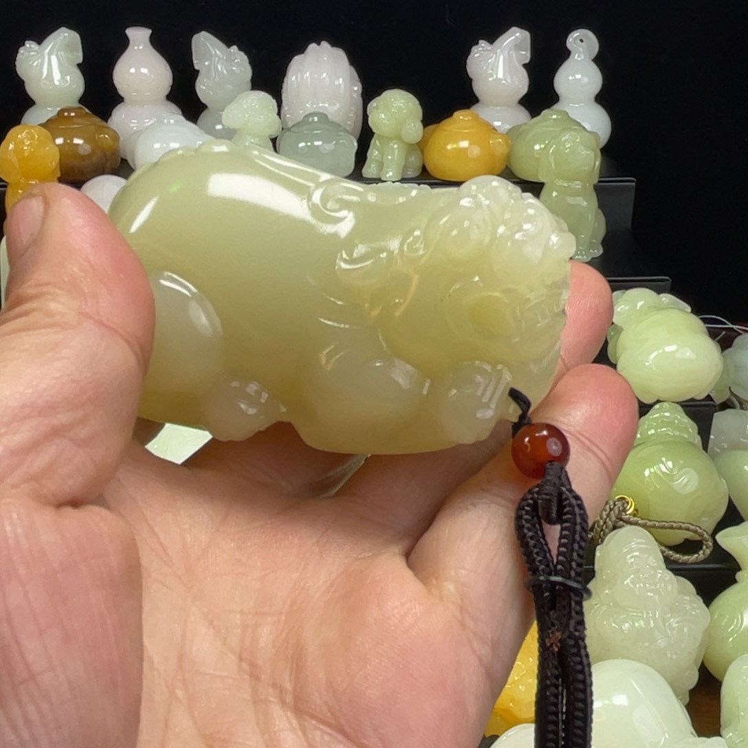 邵***法昆仑山料手把观赏