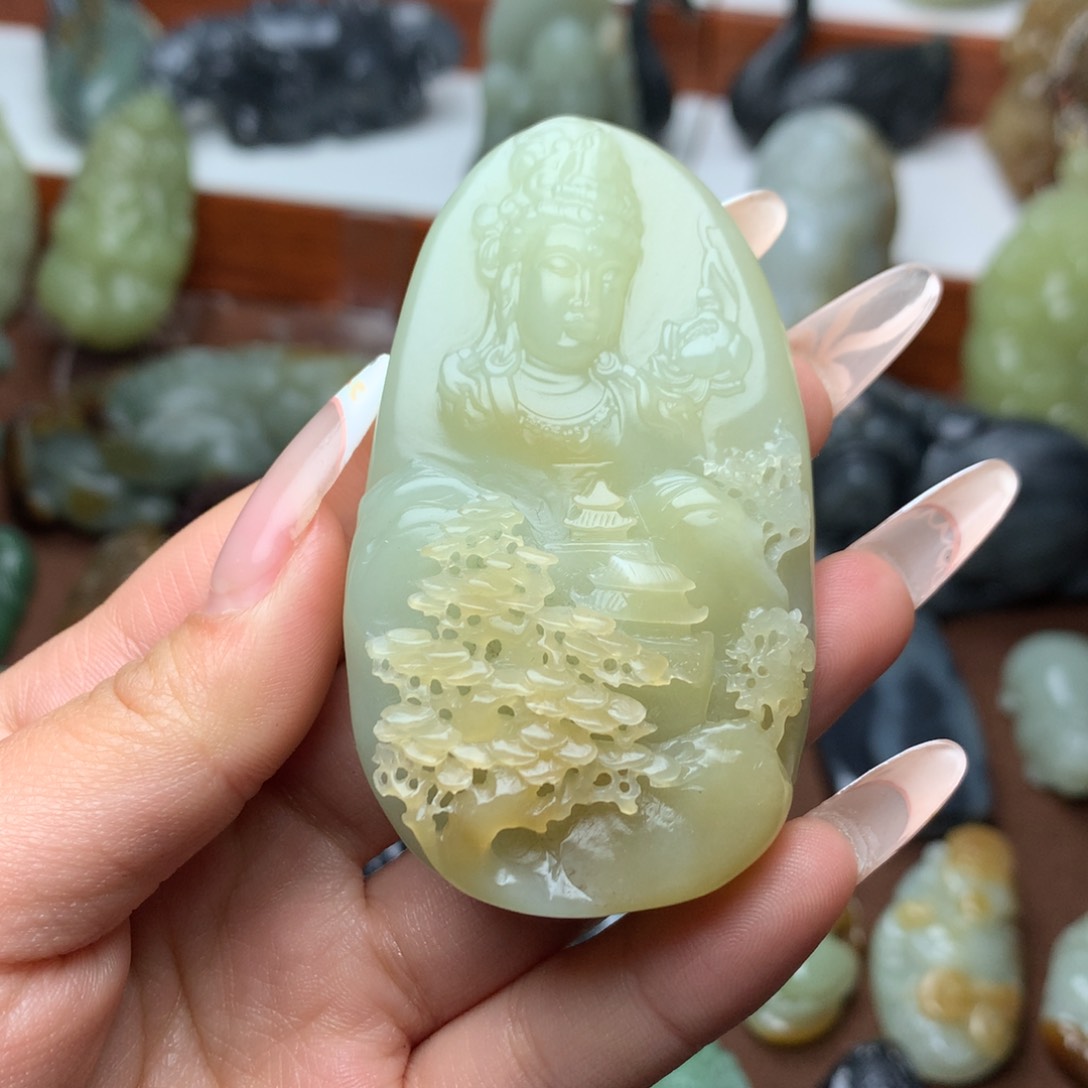 和田玉未镶嵌挂件