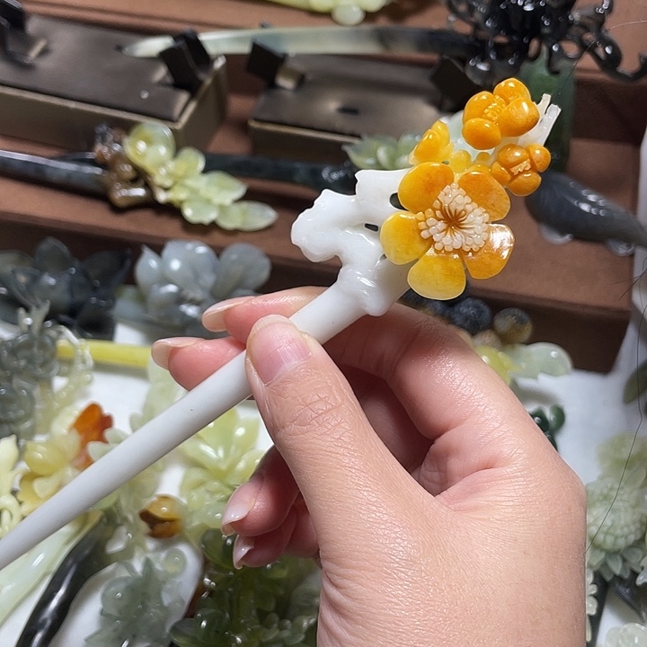 蛇纹石玉合金发饰