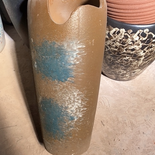 紫砂花盆口20高度45缺口huang se