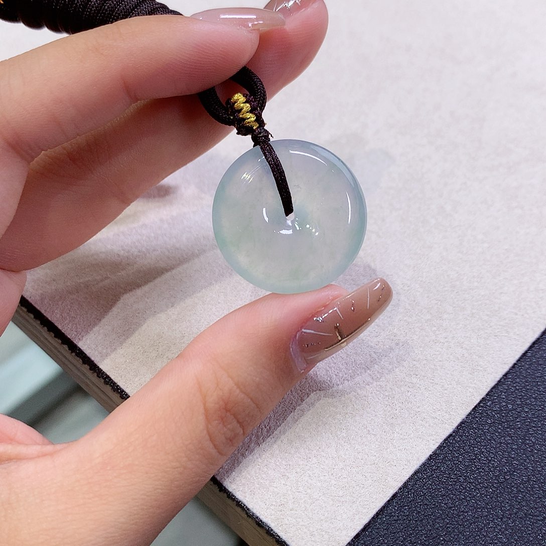 翡翠未镶嵌吊坠(不含链)24.1-6.9