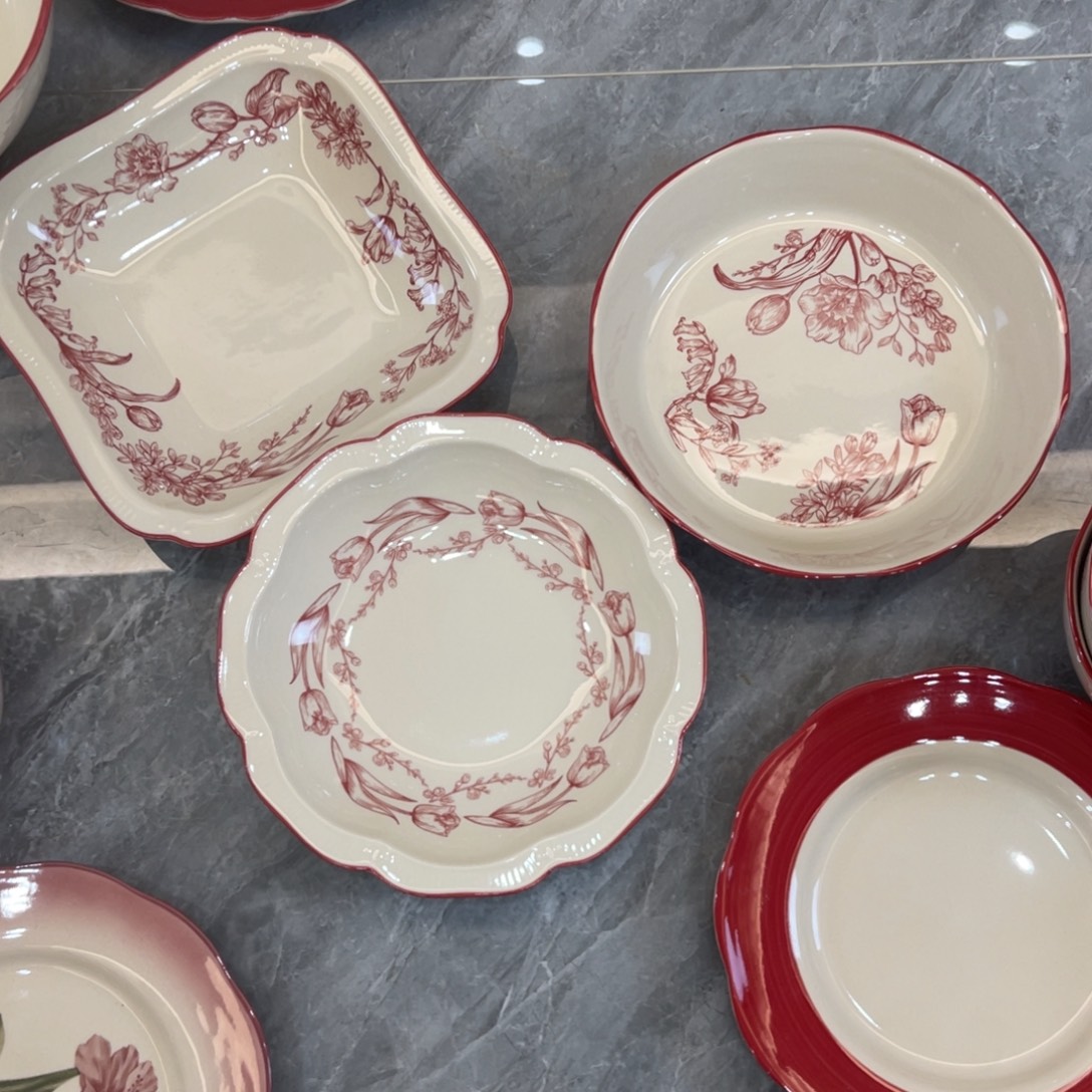 陶瓷微瑕餐具介意勿拍，满18飞！