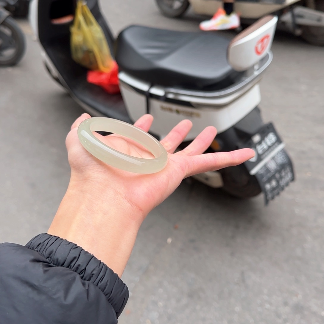 未镶嵌手镯东陵石