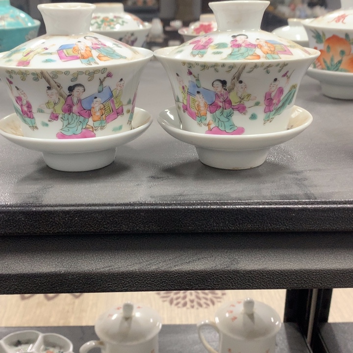 山***已陶瓷盖碗一对完整