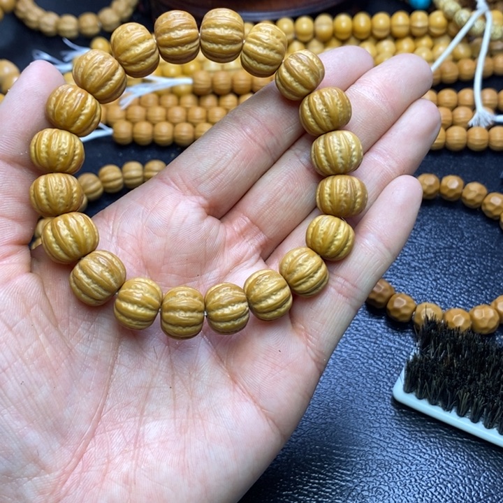 猴头核桃手串猴头