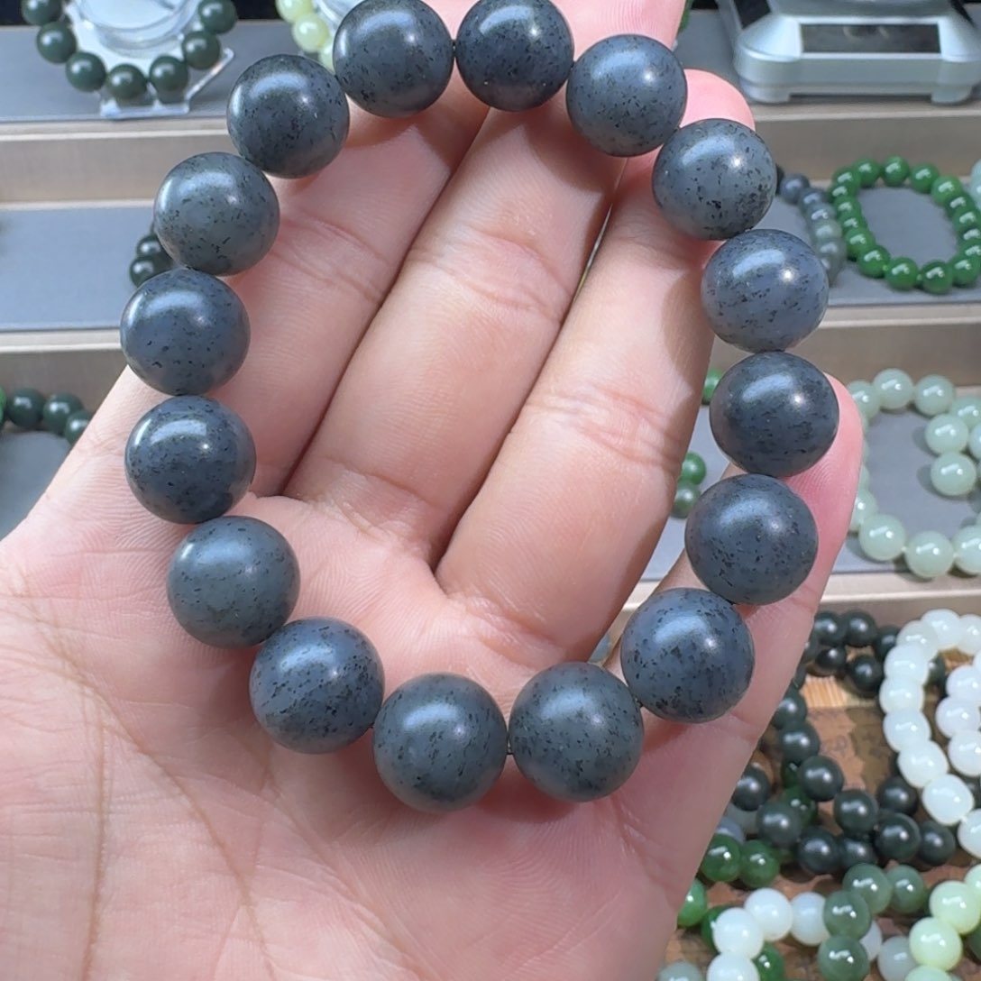 未镶嵌手链和田玉