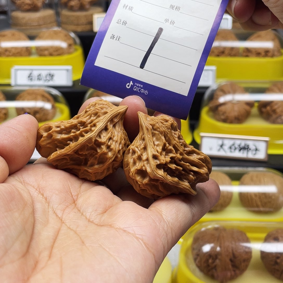 文玩核桃把件大鸟