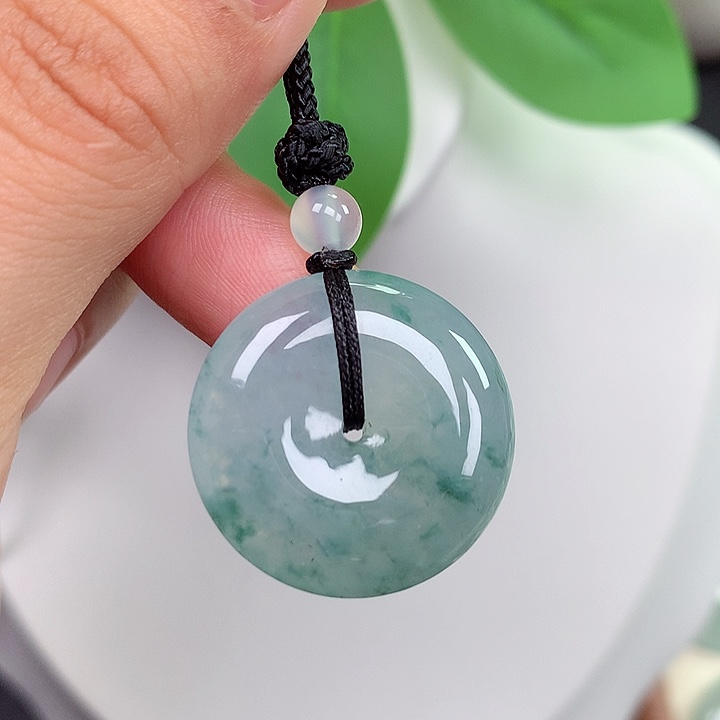 翡翠未镶嵌颈饰平安扣23.9x6.3mm